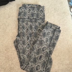 Athleta, ultimate stash snake legging